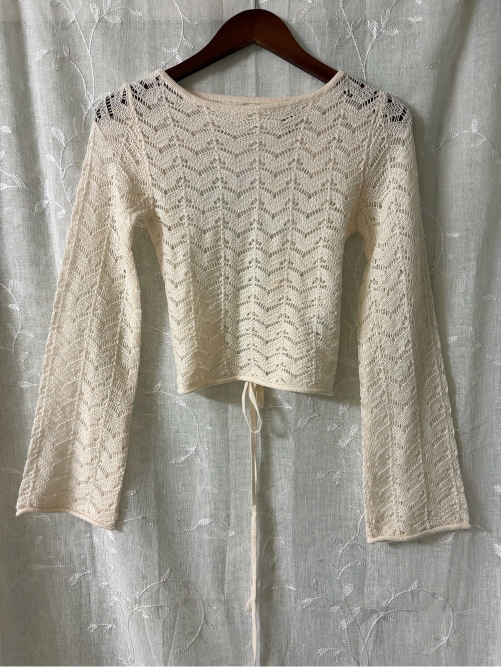 H&M Divided  White Open-Knit Back Fringe Sweater - Women Size Small